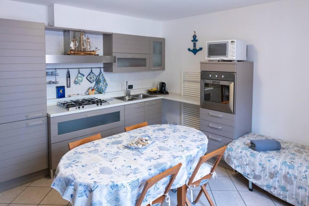 {Il Blue Di Grado} Apartment Luaran gambar